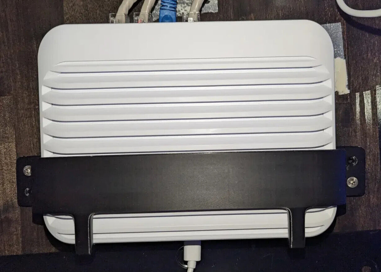 Ubiquiti UniFi Switch Flex XG (USW-Flex-XG) Wall Mount