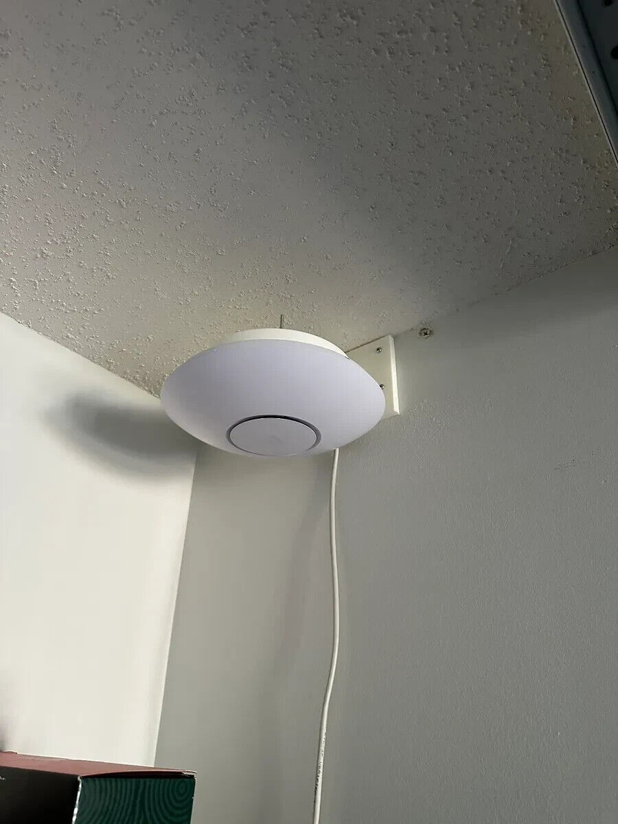 Wall Mount Horizontal for Ubiquiti Unifi U6 Enterprise