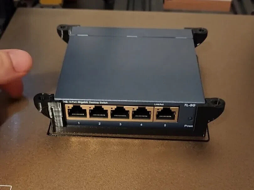 Mount for TP-Link TP-SG105 Network Switch