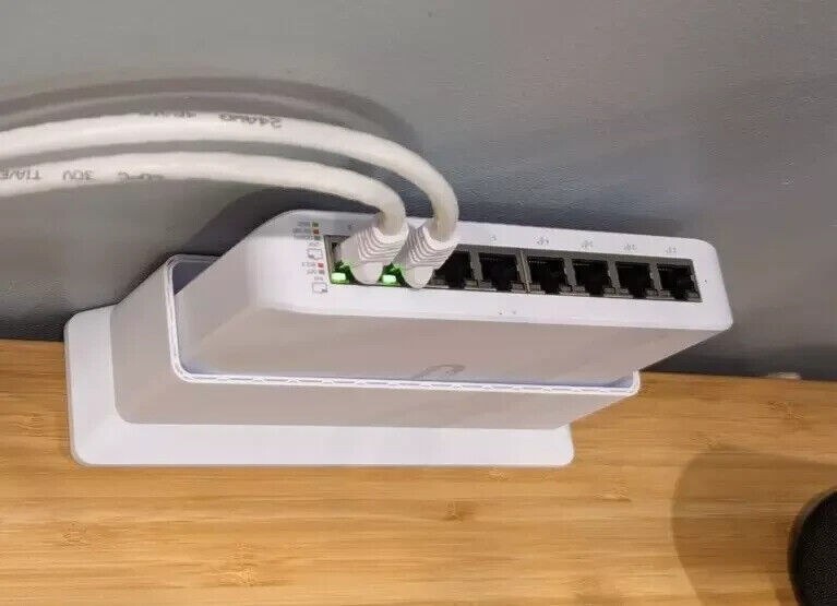 Vertical Table Stand for Unifi USW Lite 8 PoE