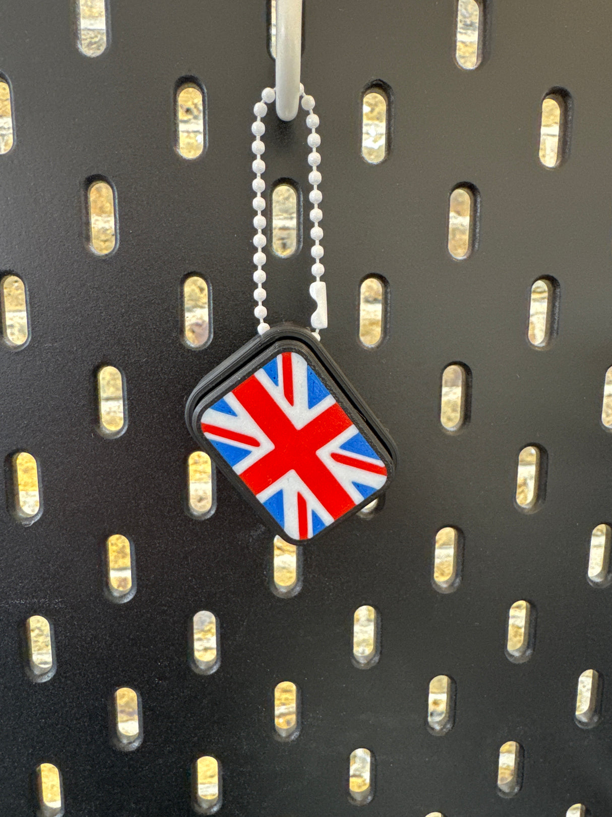 UK Flag Clicker