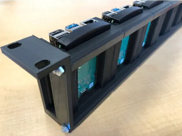 1U Rack for Raspberry Pi, 19" Rackmount - 6 Units