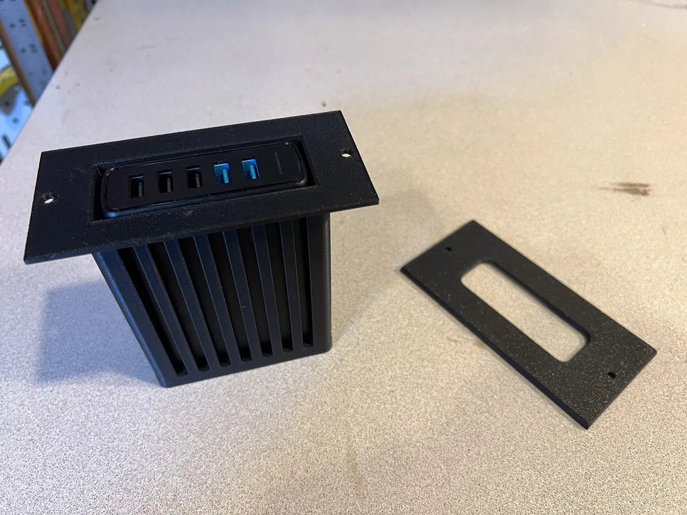 Anker USB PowerPort Recess Mount